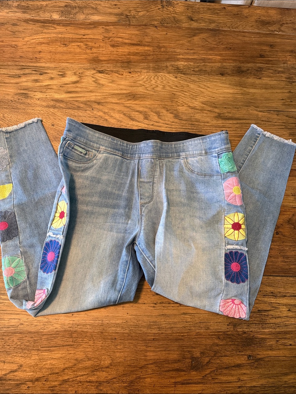 Coco + Carmen jeans.